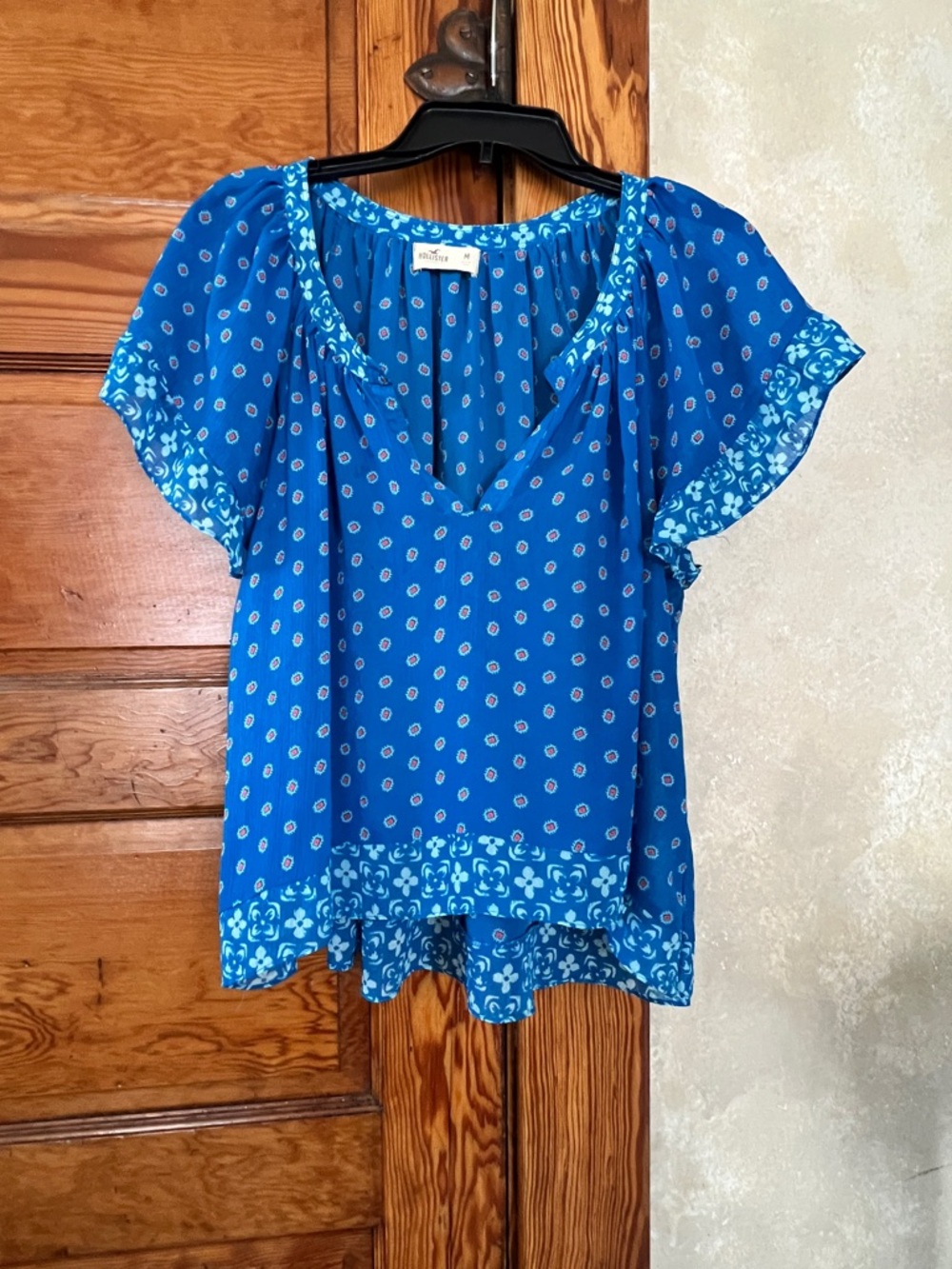 Hollister Top Women’s Blue Boho Indie Sheer V-Neck Blouse Size Medium